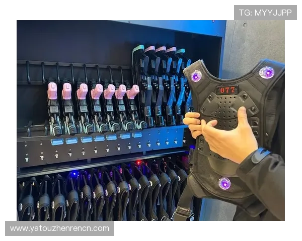 PA讯视真人带你体验沉浸式虚拟互动游戏的全新玩法与精彩内容介绍